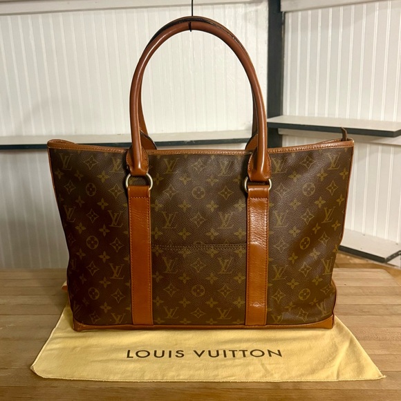 Louis Vuitton LV Monogram Weekend PM Tote Bag - Picture 1 of 13